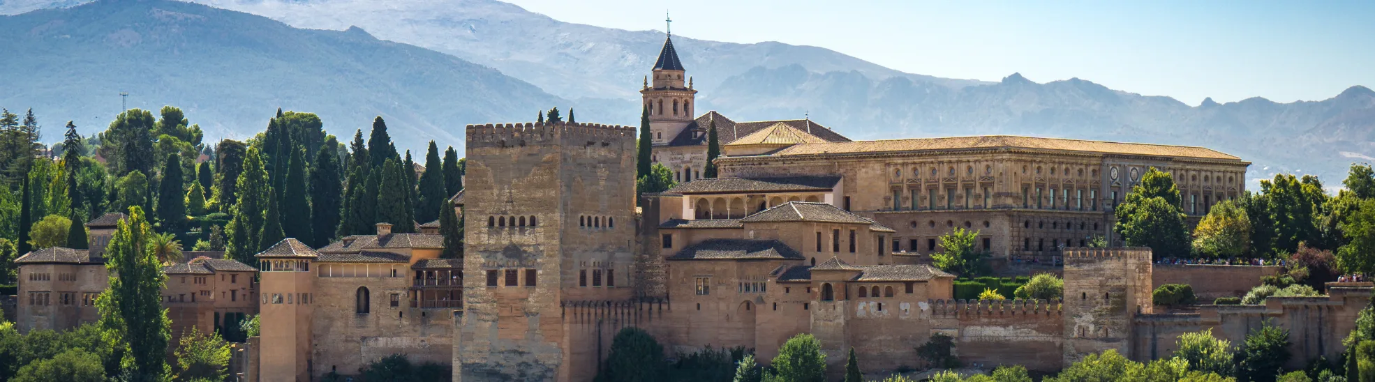 Foto General de Chalet de 205 m2, 4 hab y 3 baños en Cenes, Granada - Venta