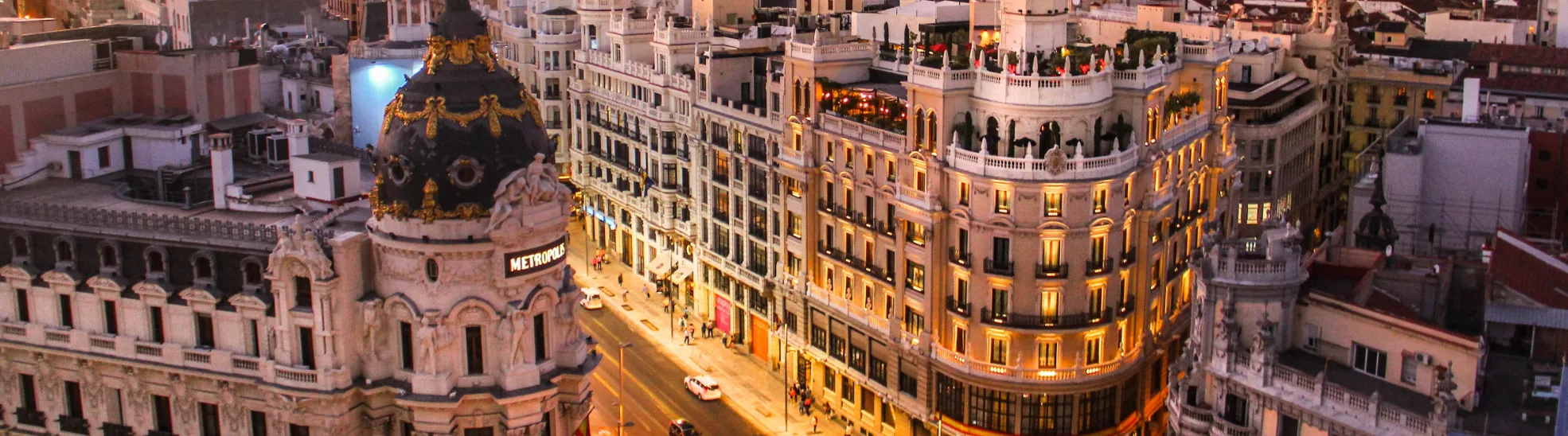 Foto Exterior de Piso de 85 m2, 3 hab y 2 baños en Ruzafa, Valencia - Alquiler Anual